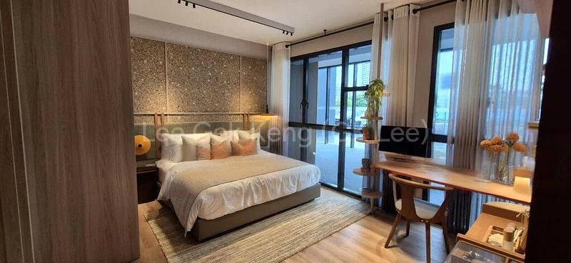 4 Bed Executive Condo for Sale in Novo Place - Image 9