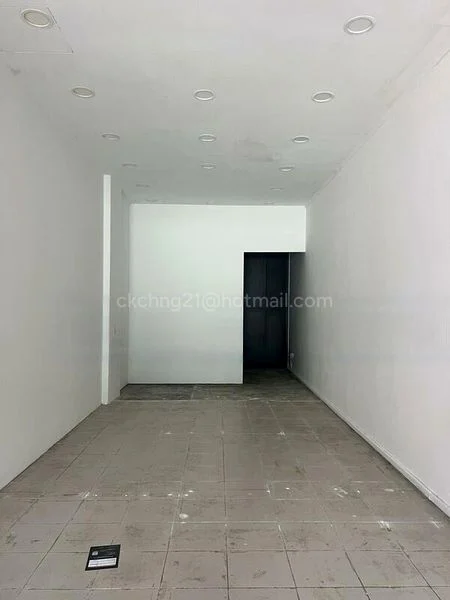 Shop / Shophouse for Rent: Ang Mo Kio Central - Image 1