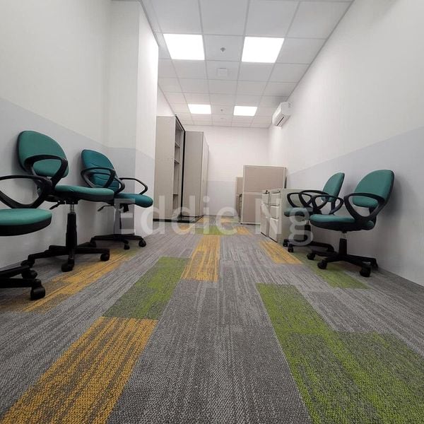 Light Industrial (B1) for Rent: Woodlands 11 - Image 1