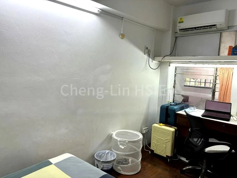 Common Room (Condo) for Rent in  Pandan Valley - Image 6