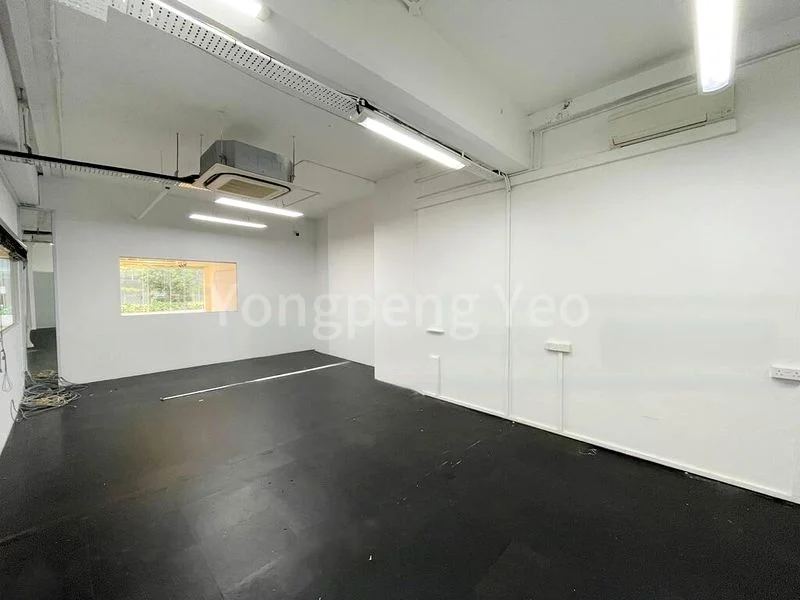 Light Industrial (B1) for Rent: Kung Chong Road - Image 6