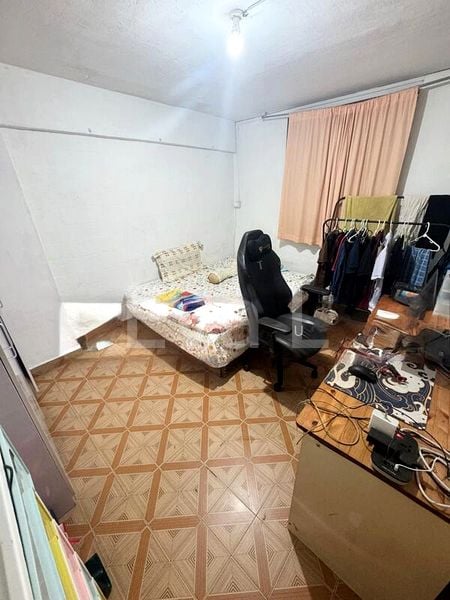 Common Room (HDB) for Rent in  2 Holland Avenue - Image 1