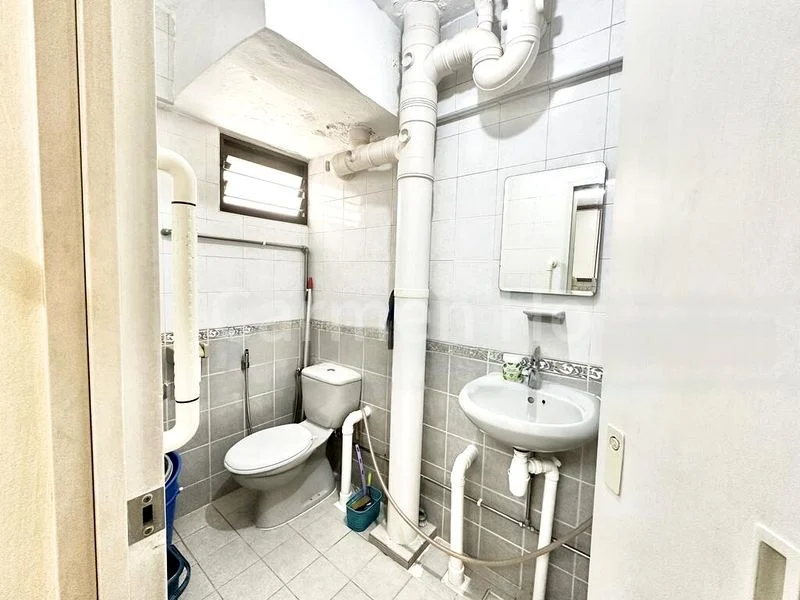 5 Room (5I) HDB for Sale in  52 Telok Blangah Drive - Image 9