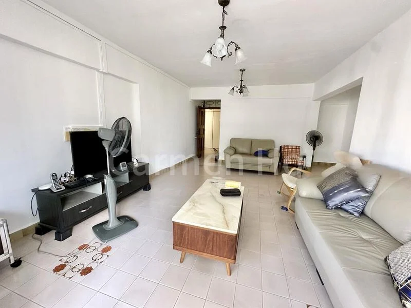 5 Room (5I) HDB for Sale in  52 Telok Blangah Drive - Image 2