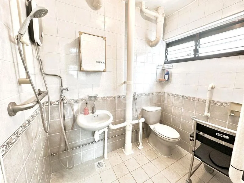 5 Room (5I) HDB for Sale in  52 Telok Blangah Drive - Image 8