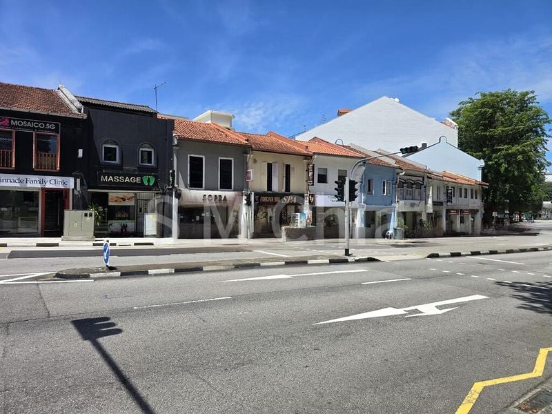 Other Retail for Rent: River Valley - Image 1