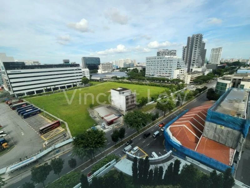 Office for Sale: Freehold Office in Mixed-Use Development Near City & MRT; No ERP. - Image 1