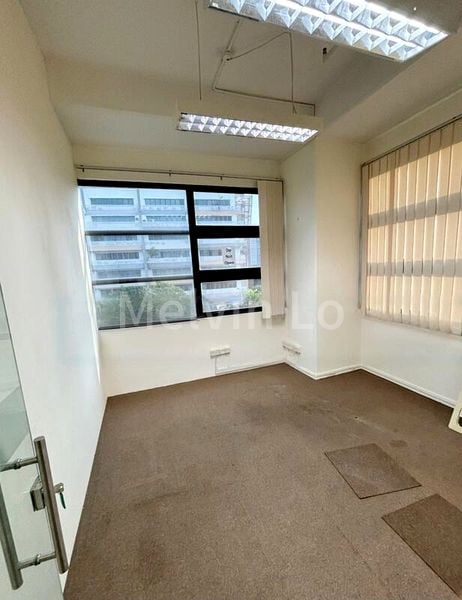 Light Industrial (B1) for Sale: E-Centre @ Redhill - Image 11