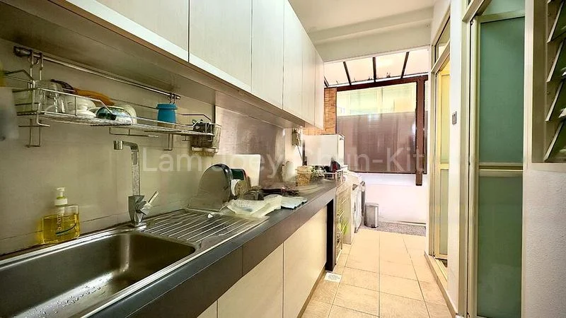 5 Bed Corner Terrace (Landed) for Sale in  Mimosa Terrace - Image 4