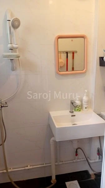 Common Room (HDB) for Rent in 529 Serangoon North Avenue 4 - Image 2