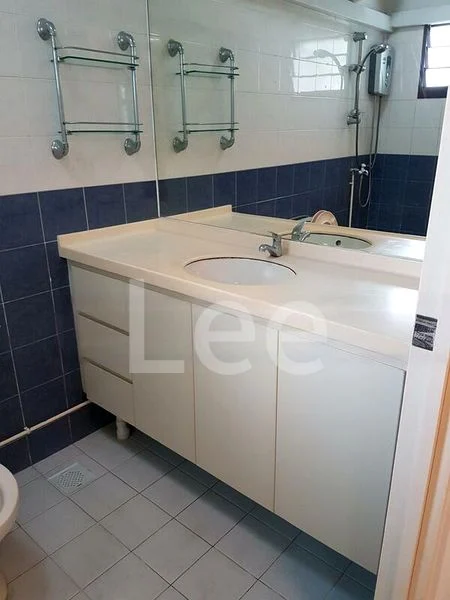 4 Room (4S) HDB for Rent in  456 Clementi Avenue 3 - Image 2