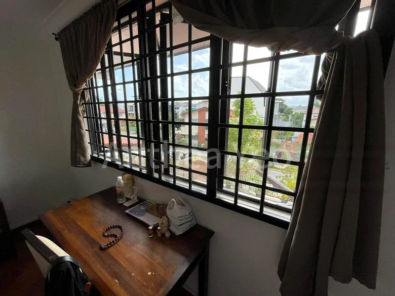 4 Bed Semi-Detached House (Landed) for Rent in  Bukit Loyang Estate - Image 8