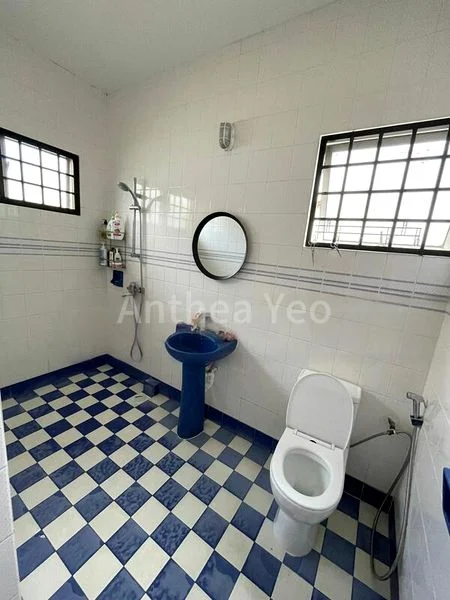4 Bed Semi-Detached House (Landed) for Rent in  Bukit Loyang Estate - Image 5