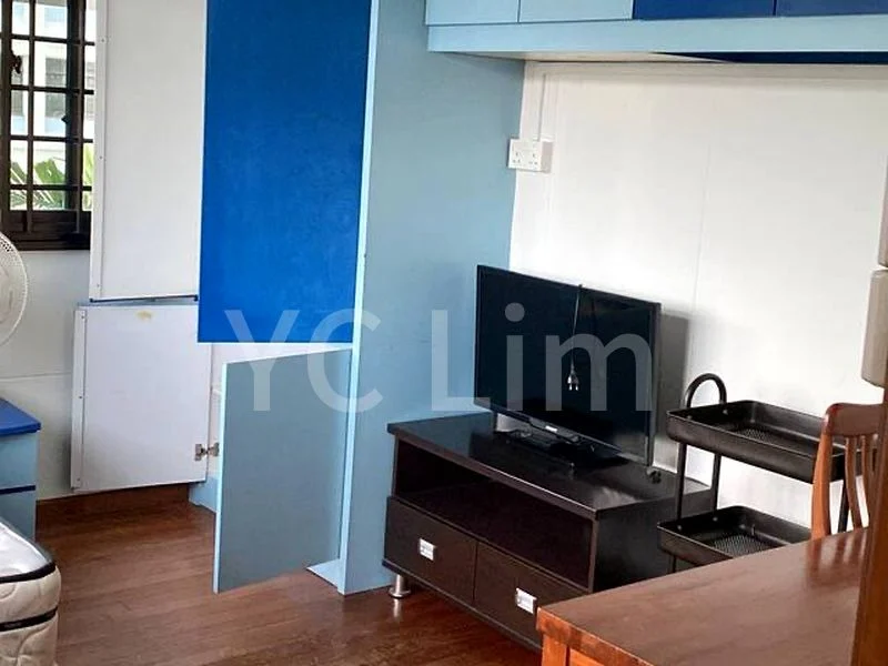 Common Room (HDB) for Rent in  698C Hougang Street 52 - Image 3