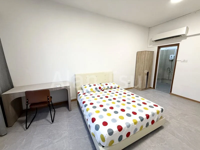 Master Room (Condo) for Rent in  Changi Road - Image 1