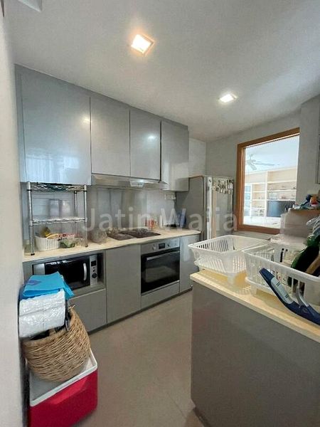 2 Bed Condo for Rent in  The Esta - Image 17
