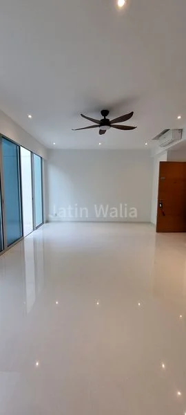 2 Bed Condo for Rent in  The Esta - Image 1