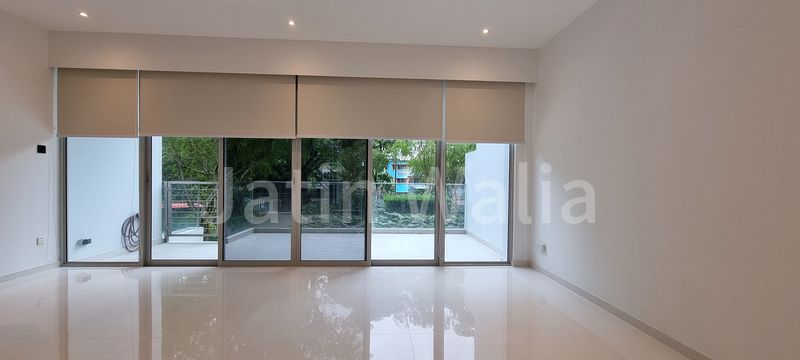 2 Bed Condo for Rent in  The Esta - Image 10