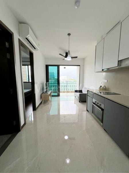 1 Bed Apartment (Condo) for Sale in Normanton Park - Image 5