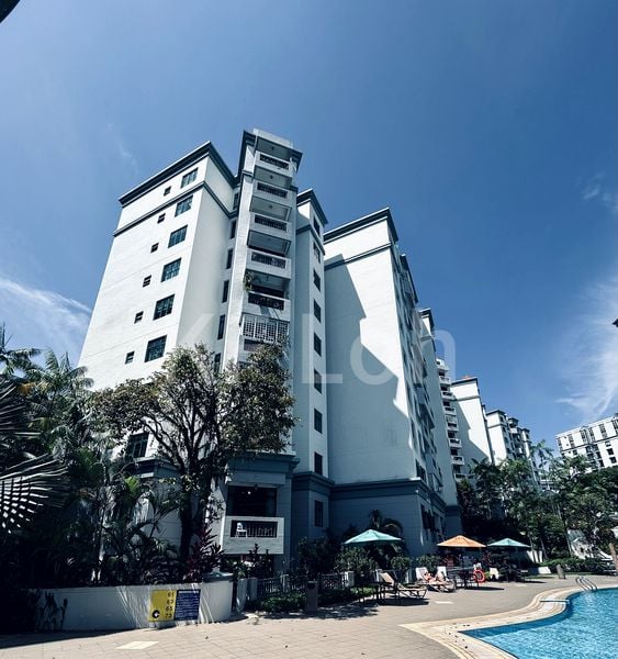 3 Bed Condo for Sale in  Hillview Green - Image 3