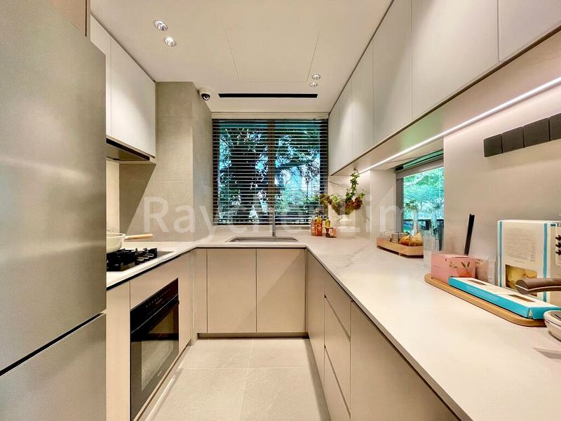 4 Bed Condo for Sale in Zion Road - Image 14