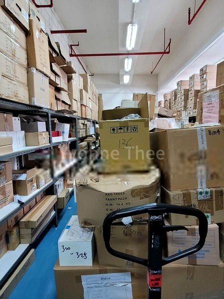 Light Industrial (B1) for Sale: Lam Soon Industrial Building - Image 10