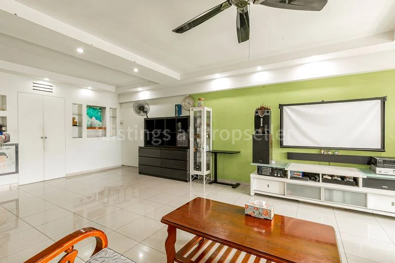 Premium HDB for Sale in 686A Woodlands Drive 73 - Image 2