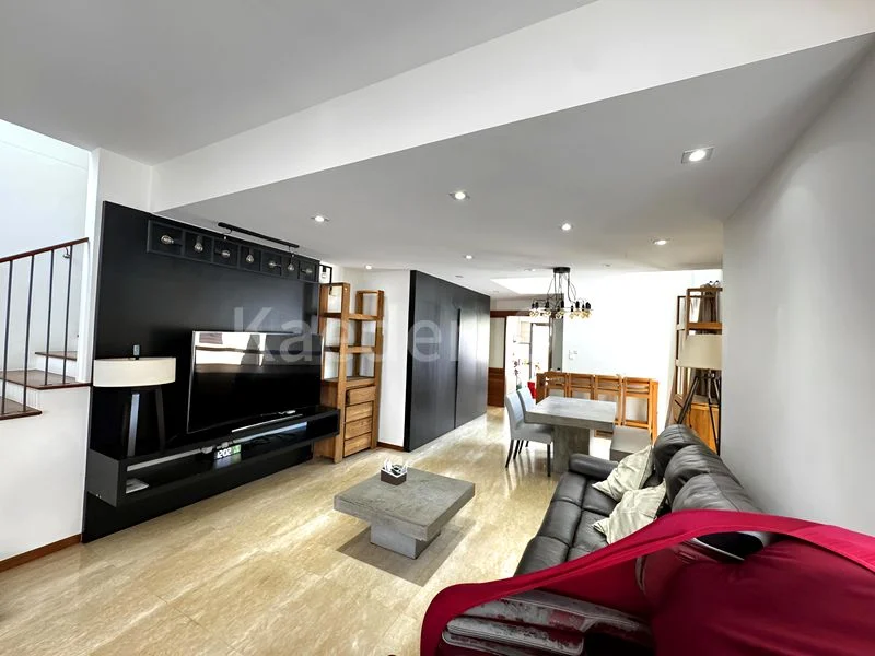 4+1 Bed Terraced House (Landed) for Rent in Goldenhill Villas - Image 1