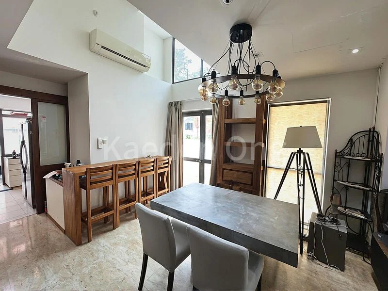 4+1 Bed Terraced House (Landed) for Rent in Goldenhill Villas - Image 3