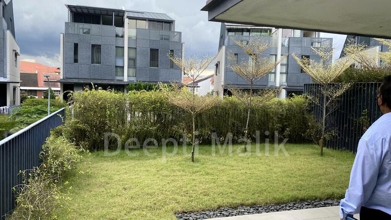 5 Bed Semi-Detached House (Landed) for Rent in Victoria Park Villas - Image 6