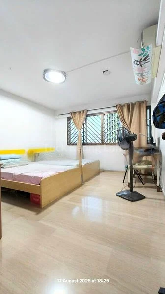 5 Room (5A) HDB for Sale in 349 Woodlands Avenue 3 - Image 3
