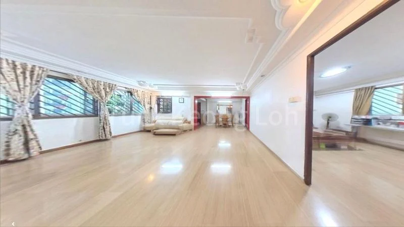 5 Room (5A) HDB for Sale in 349 Woodlands Avenue 3 - Image 1