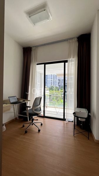 3 Bed Condo for Rent in  Uber 388 - Image 2