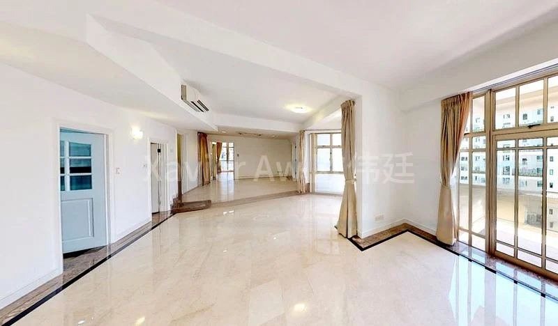 4 Bed Condo for Rent in  Leonie Condotel - Image 1