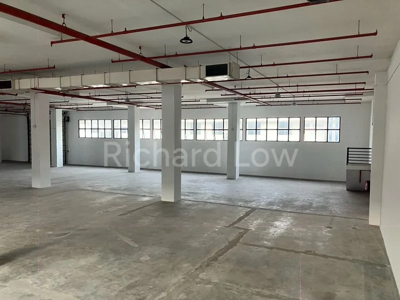 Factory / Workshop (B2) for Rent in  Ban Teck Han Building - Image 1