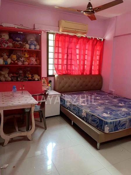 Room (HDB) for Rent in  510 Jurong West Street 52 - Image 3