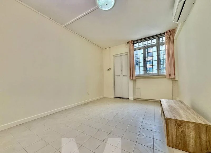 4 Room (4S) HDB for Rent in  516 Hougang Avenue 10 - Image 1