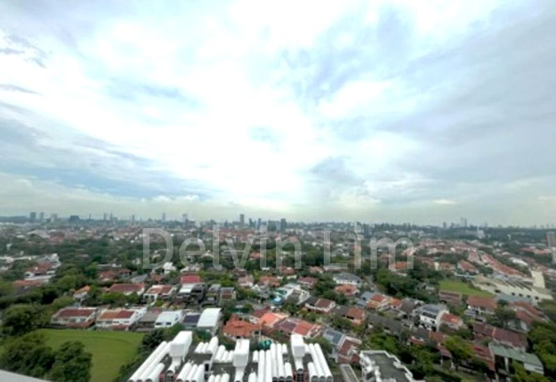 4 Bed Condo for Rent in  D'leedon - Image 7