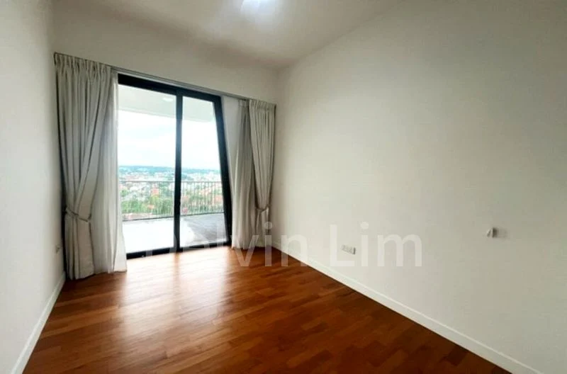 4 Bed Condo for Rent in  D'leedon - Image 6