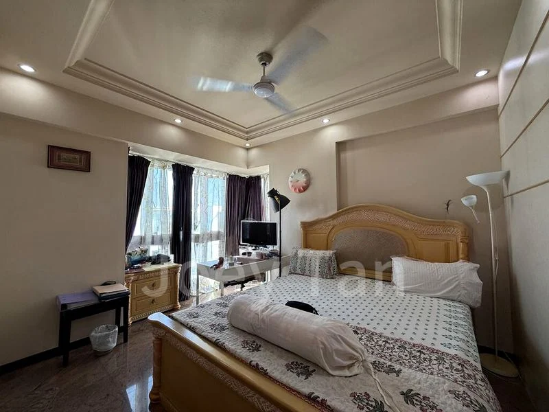 5 Bed Apartment (Condo) for Sale in  The Warren - Image 4