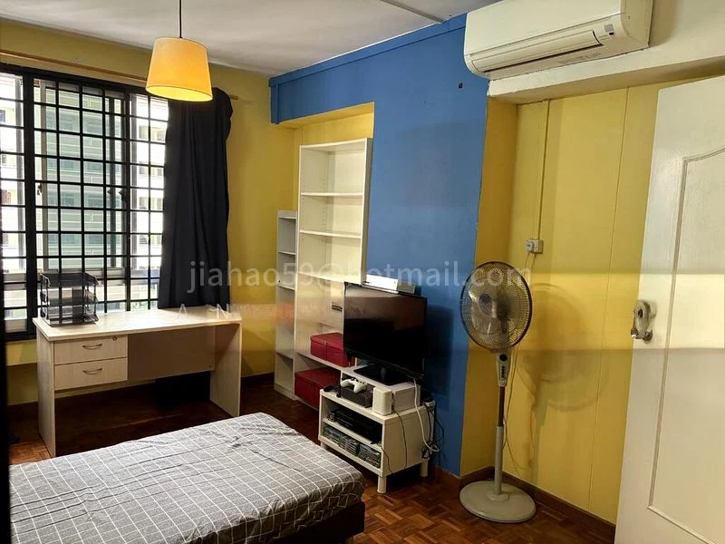 Common Room (HDB) for Rent in  230F Tampines Street 24 - Image 10