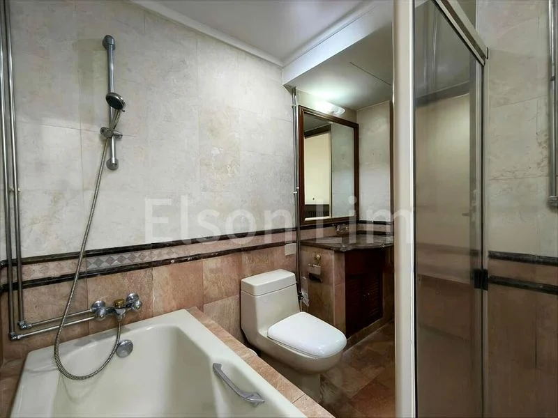 2 Bed Condo for Rent in  The Bayshore - Image 5