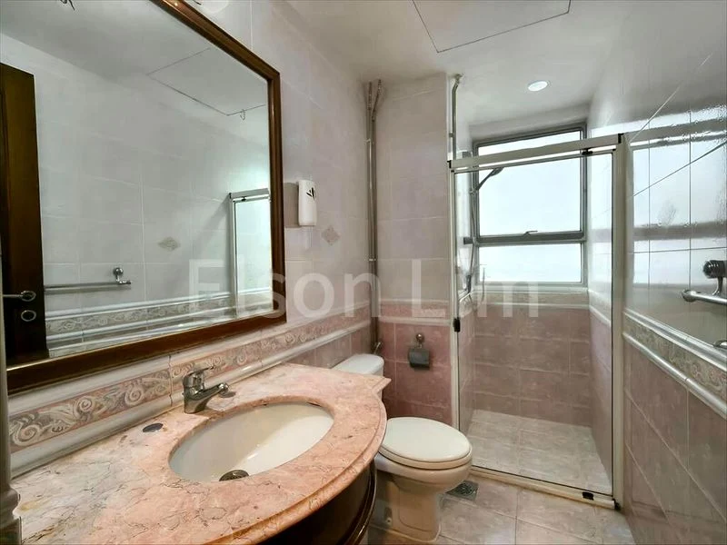 2 Bed Condo for Rent in  The Bayshore - Image 9