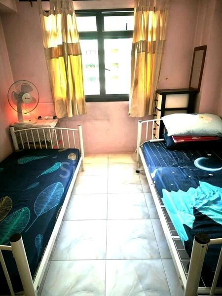Common Room (HDB) for Rent in  202 Compassvale Drive - Image 1