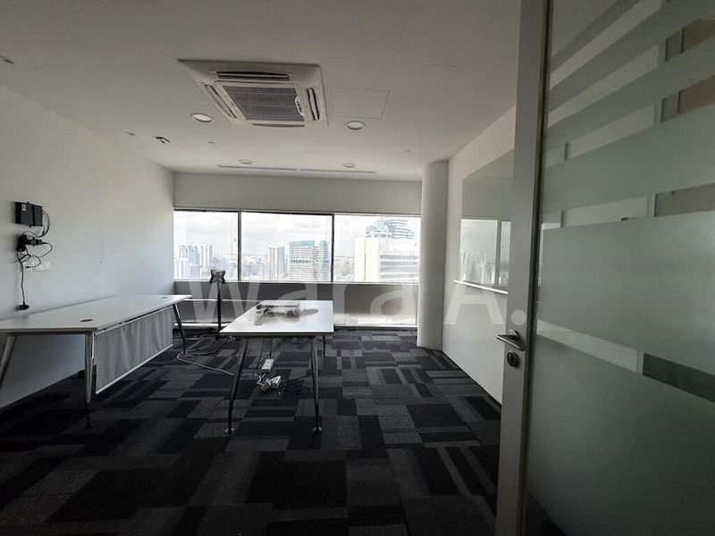 Office for Rent: Gateway East - Image 11