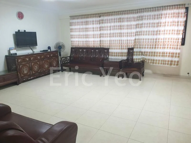 4 Room (4NG) HDB for Rent in  617 Hougang Avenue 8 - Image 1