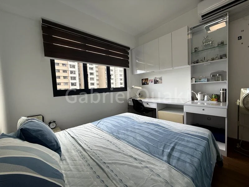 Master Room (3I) HDB for Rent in 411B Northshore Drive - Image 1