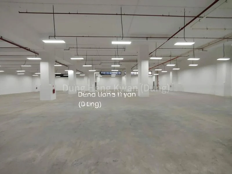 Warehouse for Rent:  Ground Floor | 40ft Loading Bays | 6m Ceiling Height - Image 1