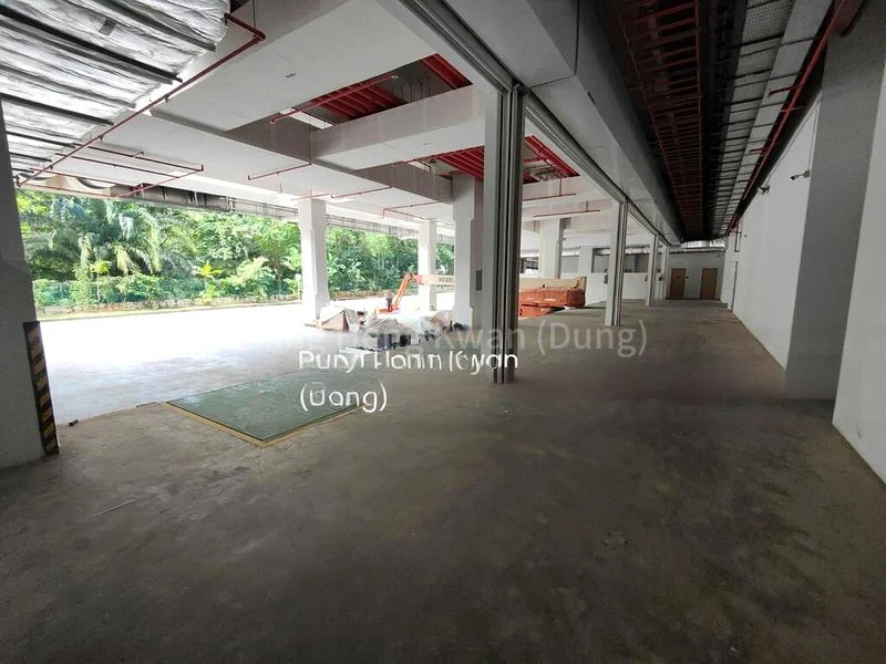 Warehouse for Rent:  Ground Floor | 40ft Loading Bays | 6m Ceiling Height - Image 3