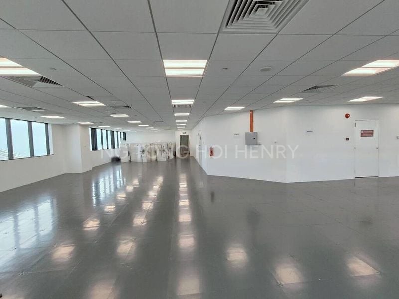 Office for Rent: Republic Plaza - Image 2